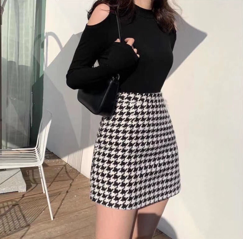 Black and White Plaid Skirt Dark Academia Cottagecore Clothes Gothic Retro Elegant Renaissance Harajuku Indie clothes Edgy Clothing Alt Clothing